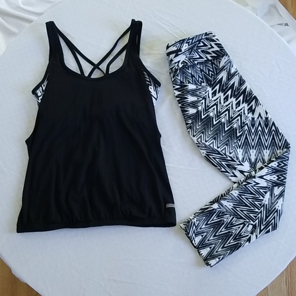 Exp Core Express Workout Set Of Capris And Tank S - image 1